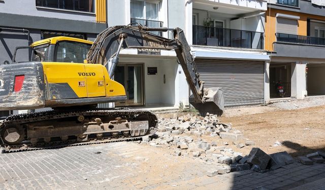 Efeler'de yol yatırımları devam ediyor