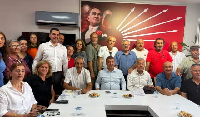 Tire'de CHP'den toplu istifa