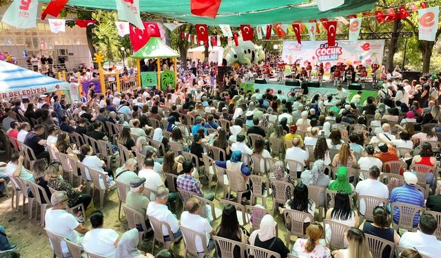 Başkan Yetişkin'den çocuklara yaz hediyesi