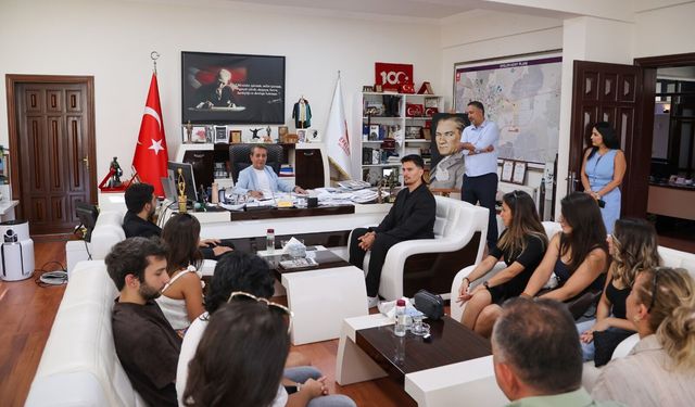 Efeler’in Gençleri Başkan Yetişkin’le Buluştu