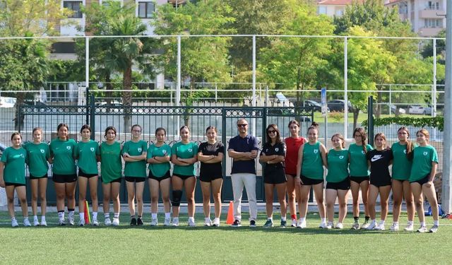 Muğlaspor Kadın Voleybol’da yeni sezon hazırlıkları