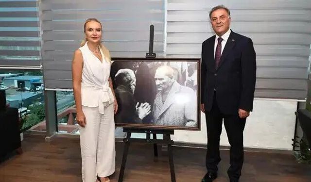 İBB yöneticileri görevlerine döndü: Nuri Aslan’dan ziyaret