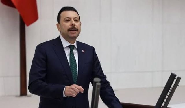 AK Parti’li Kaya’dan İzmir’deki su kesintilerine tepki