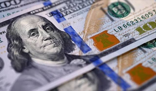 ABD'nin İran yaptırımları doları destekledi