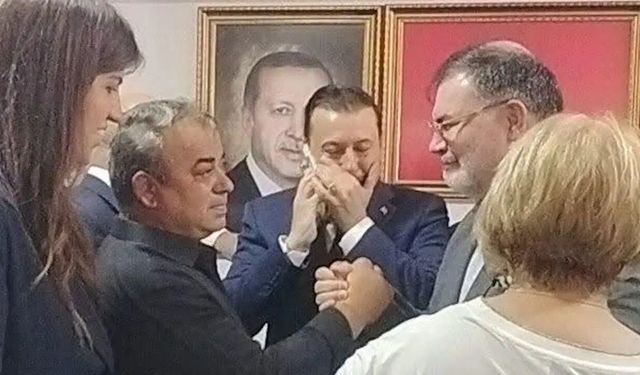 Menderes'te seçim sonrası dikkat çeken AKP ziyareti