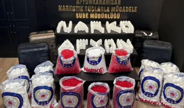 Afyonkarahisar’da araçtan uyuştur*cu çıktı