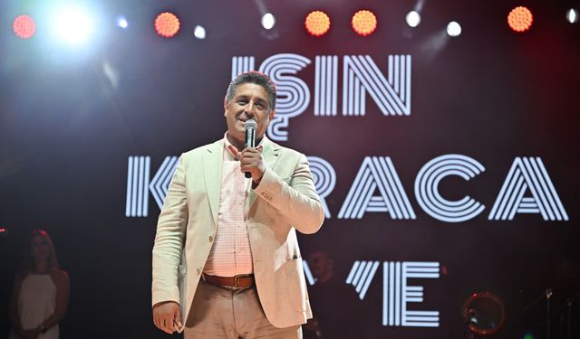 Gördes Kurtuluşunu Işın Karaca ile Kutladı