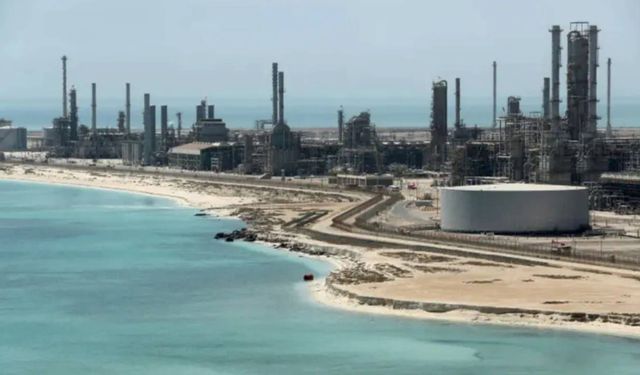 ARAMCO genel merkezi yakınlarında patlama sesleri
