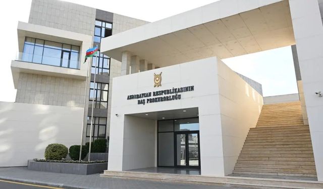 Azerbaycan’dan 7 Türk hakkında gıyabi tutuklama kararı