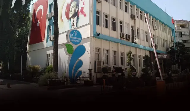 Merkezefendi Belediyesi’ne polis operasyonu