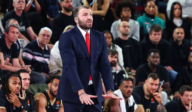 Galatasaray yeni başantrenörünü TBF’ye bildirdi