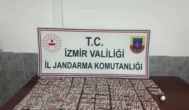 Kınık’ta araçtan 1456 sentetik hap çıktı