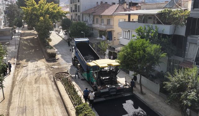 Salihli’de Ferah Caddesi Yenileniyor