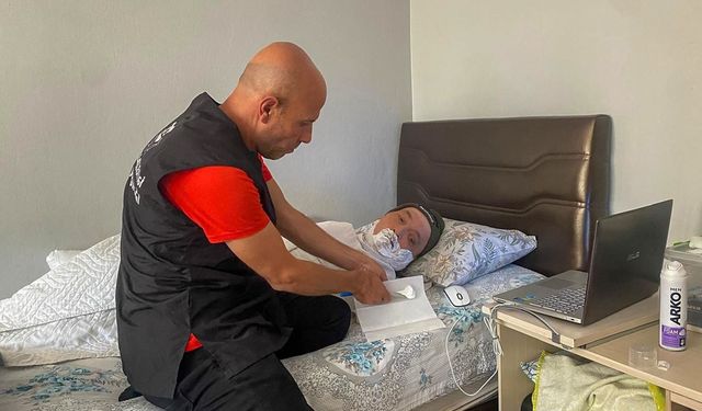 Başkan Yetişkin'le Efeler'de dayanışma zinciri büyüyor