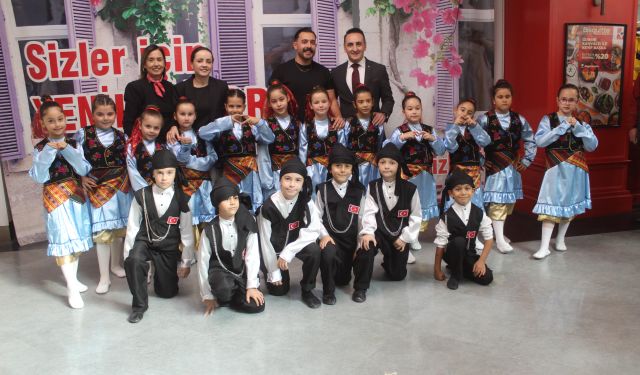MBA Okulları Cumhuriyet Bayramını coşkuyla kutladı