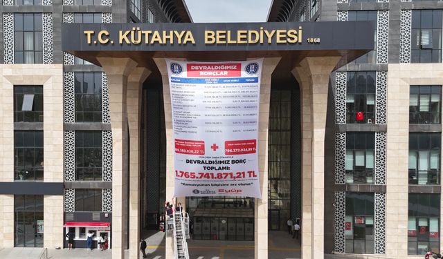 MHP Kütahya'da CHP'ye enkaz bıraktı!