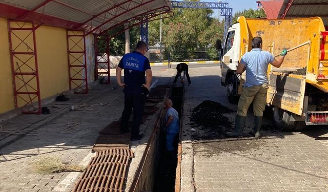 Efeler’in halk pazarları daha temiz daha konforlu