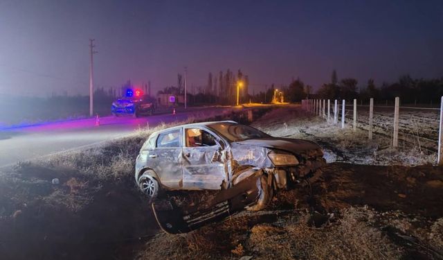 Otomobillerin hurdaya döndüğü kazada 4 kişi yaralandı