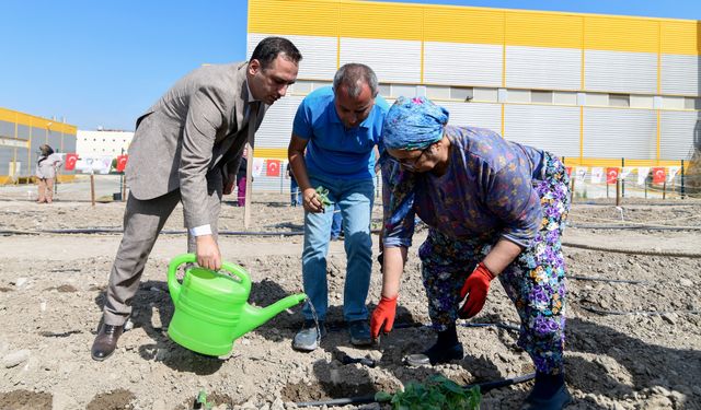 Bornovalı kadınlara toplumsal cinsiyet eşitliği