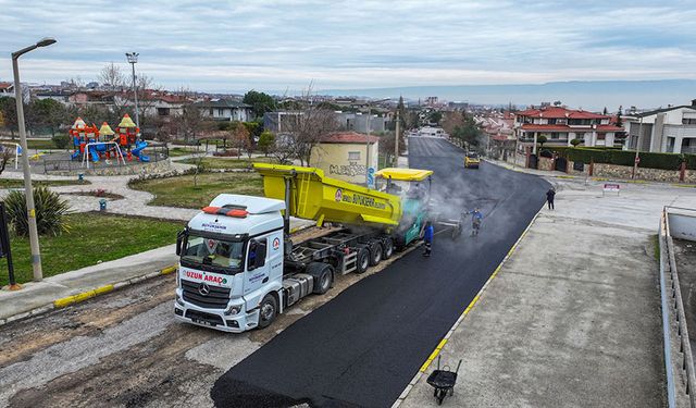 Denizli Belediyesi asfalt çalışmalarına devam ediyor