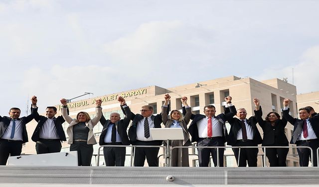 İzmir Belediye Başkanı Tugay İmamoğlu'nu yalnız bırakmadı