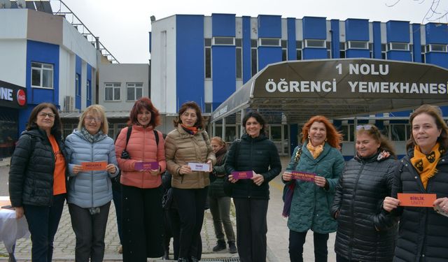 Ege Üniversitesi kanserle mücadelede birlik mesajı verdi