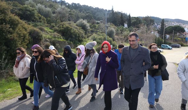 Güzelbahçe hocalarından önce ders sonra doğa yürüyüşü