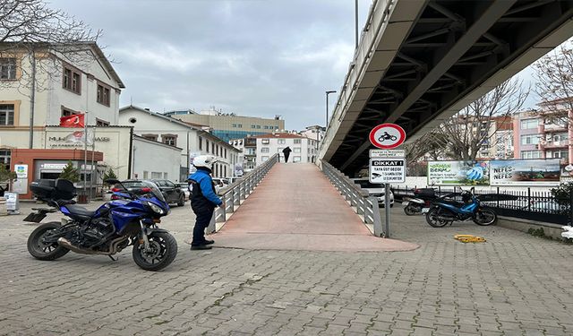 Balıkesir zabıta ekipleri yaya güvenliği için harekete geçti