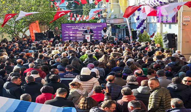 Efeler Belediye Başkanı Yetişkin'den geleceğin aydın kadınlarına