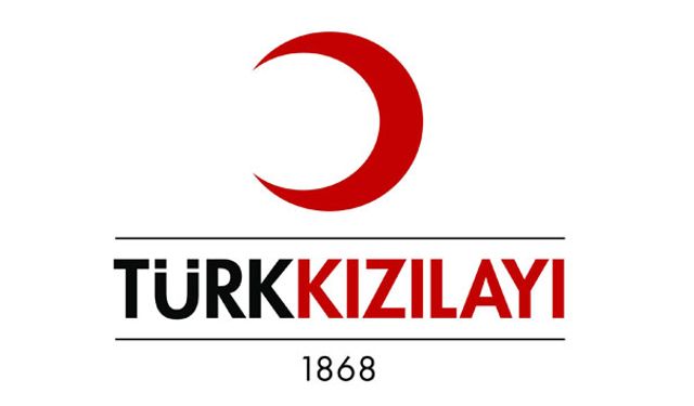 Kızılay kan bağışlayanlara oyuncak hediye etti