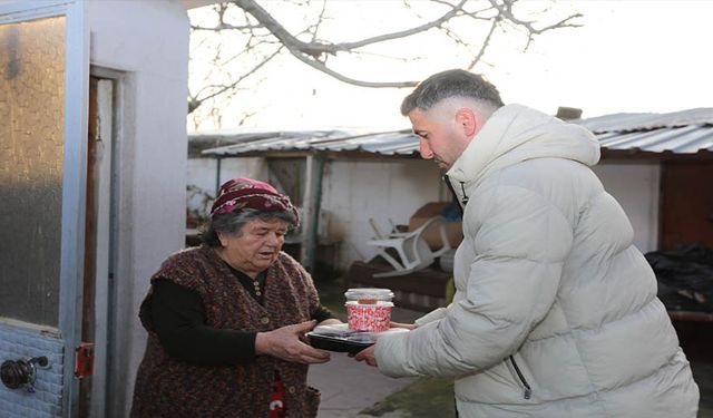 Güzelbahçe Belediyesi’nden evlere iftar servisi