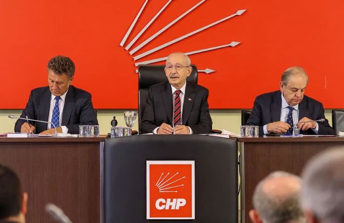 CHP’den 51 isim için kesin ihraç talebi