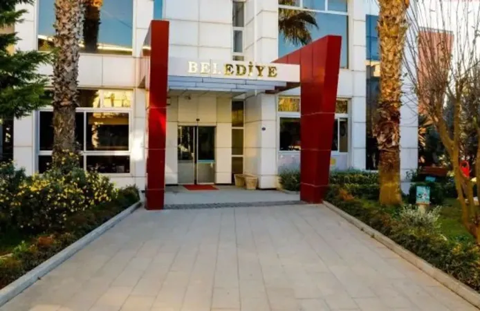 Seferihisar Belediyesi soruşturmasında tahliye talepleri red