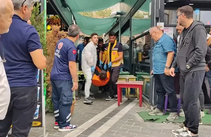 Fatih’te döviz bürosunda silahlı kavga: 2 ölü, 2 yaralı