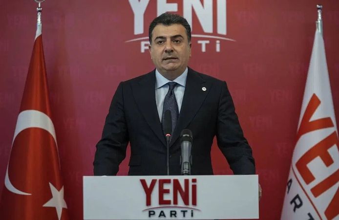 YENİ Partili Emre kurultay tarihini açıkladı