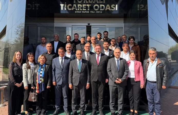 Gümrükçü Torbalı'da sahaya indi