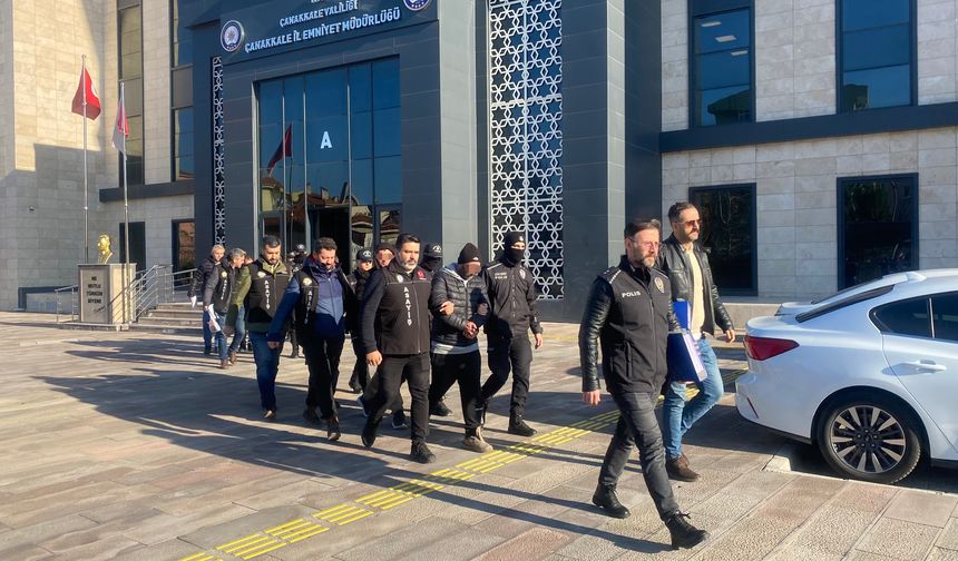 Çanakkale'de 1 milyon liralık dolandırıcılığa 5 gözaltı