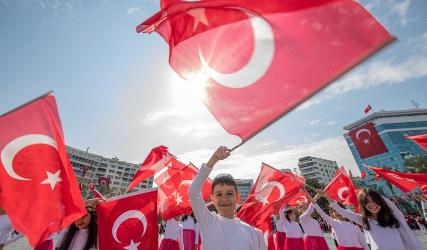 23 Nisan’da çocuk neşesi İzmir’i saracak
