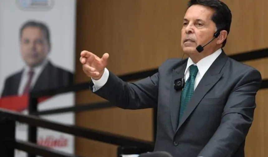 Ahmet Özer'den çerçeve yasa değerlendirmesi
