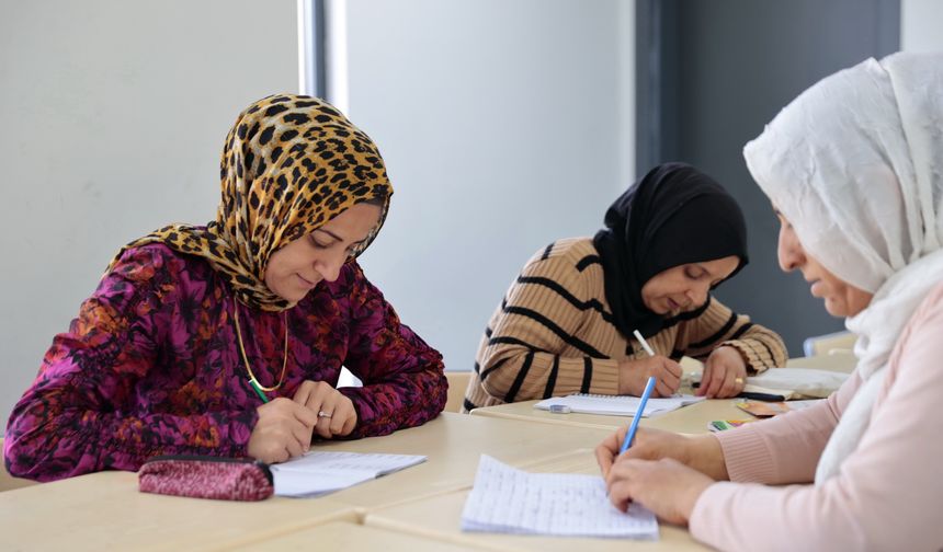 Konak’ta okuma-yazma seferberliği başladı