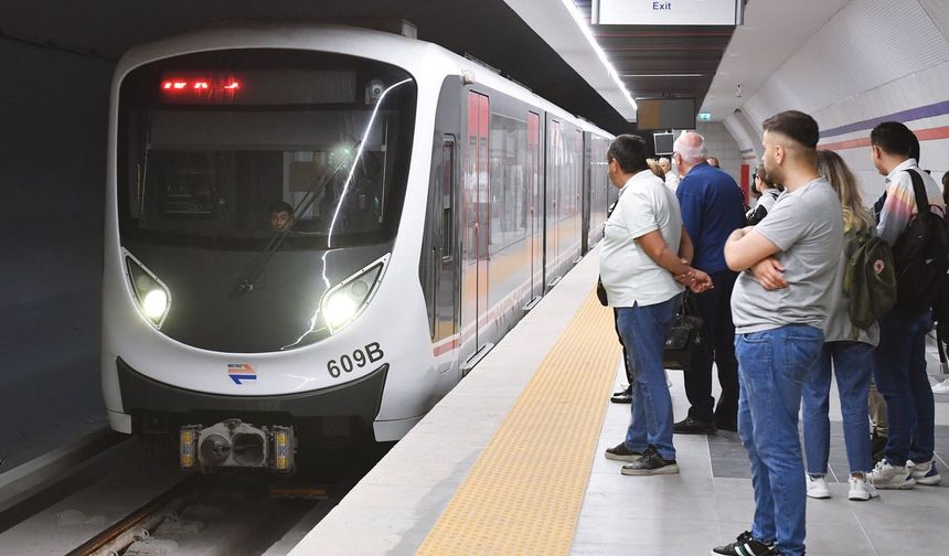 17 Mayıs Cuma İzmir Metro sefer saatleri açıklandı