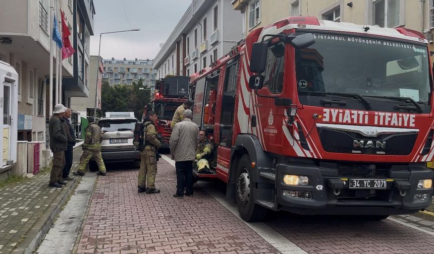Avcılar kız yurdunda yangın çıktı, kısa sürekli panik yaşandı