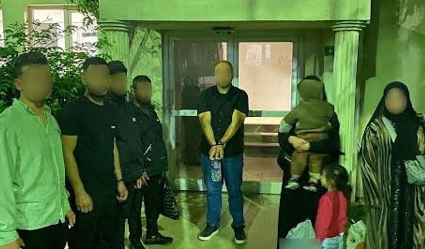 Bursa’da kaçak göçmen operasyonu : 9 göçmen, 1 şüpheli yakalandı