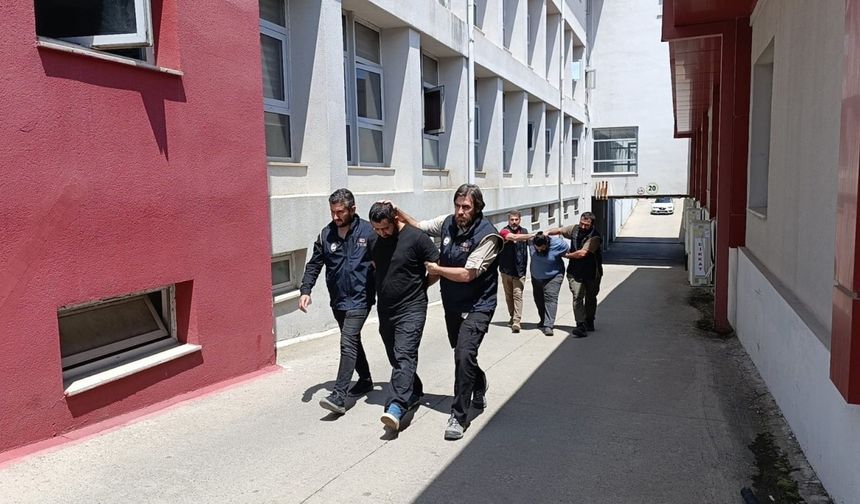 DEAŞ’a 3 milyon TL aktaran 2 şüpheli tutuklandı