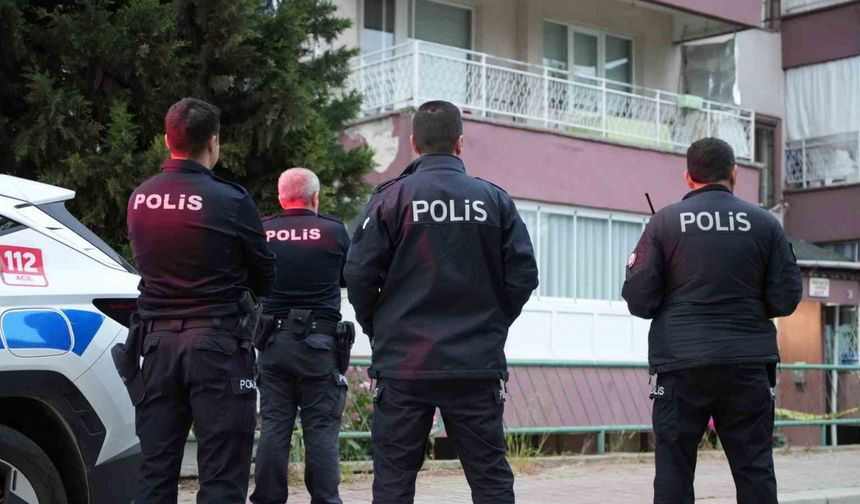 Edirne’de evinin penceresinden düşen yaşlı adam öldü