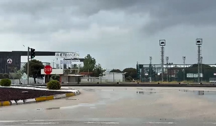 Eti Maden kapakları kapattı, Bandırma’yı sel bastı