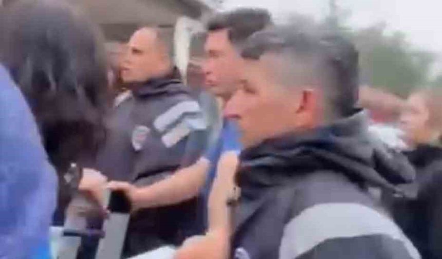 Hayvan barınağında gergin anlar