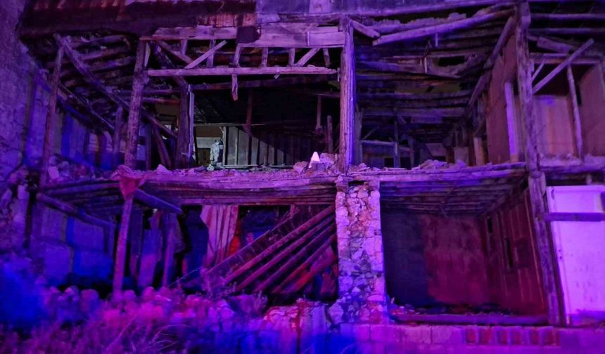 Kahramanmaraş’ta metruk binada göçük