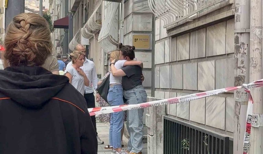 Şişli’de apartman dairesinde yangın: Yaşlı kadın hayatını kaybetti