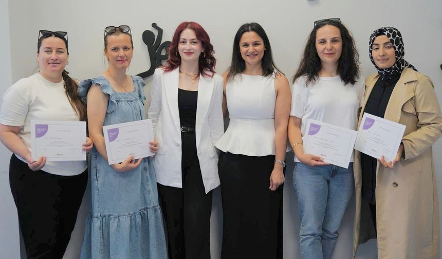 Aliağa’da AÇEV işbirliğiyle Anne Destek Programı tamamlandı